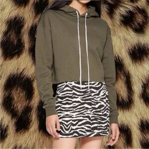 WILD FABLE Cropped Hoodie